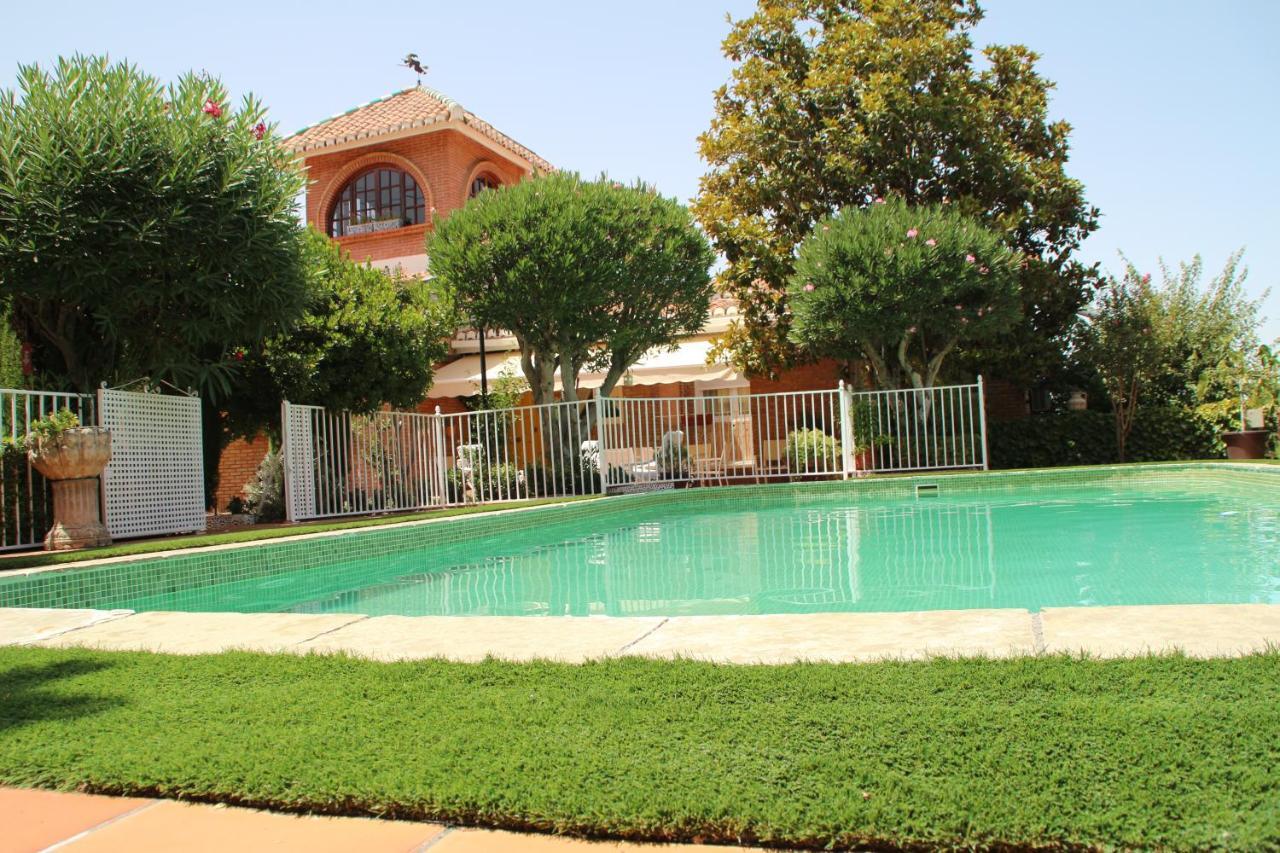 El Jardin De La Abuela Villa - Granada — Fotos 1